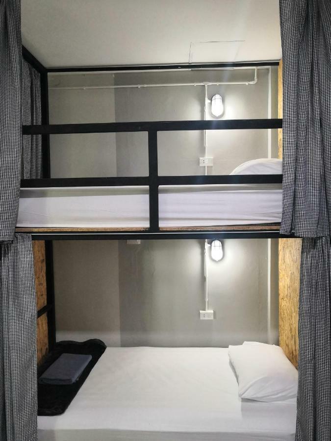 Backpack Hostel Kohyaoyai Ko Yao エクステリア 写真